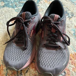 Brooks Adrenaline GTS 21